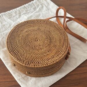 Elegant Amerii Woven Crossbody Bag in Brown